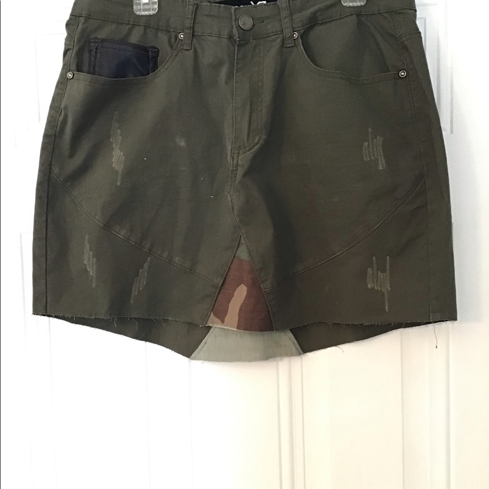 Mini skirt